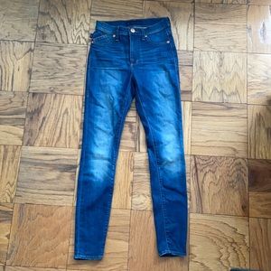 High-Waist Skinny Jeans